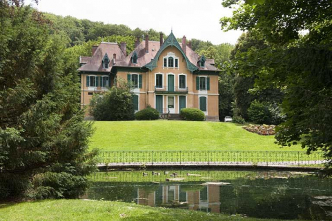 Vue d'ensemble depuis le parc. © Région Bourgogne-Franche-Comté, Inventaire du patrimoine