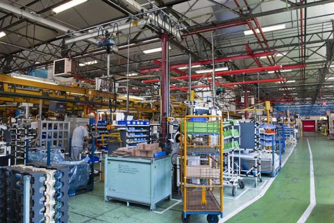 Atelier d'assemblage des moteurs. © Région Bourgogne-Franche-Comté, Inventaire du patrimoine Atelier d'assemblage des moteurs. © Région Bourgogne-Franche-Comté, Inventaire du patrimoine