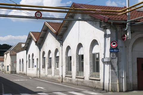 Pignons ouest de l'atelier de maintenance. © Région Bourgogne-Franche-Comté, Inventaire du patrimoine Pignons ouest de l'atelier de maintenance. © Région Bourgogne-Franche-Comté, Inventaire du patrimoine
