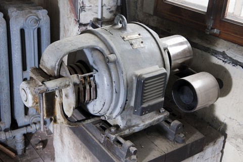 Moteur électrique. © Région Bourgogne-Franche-Comté, Inventaire du patrimoine