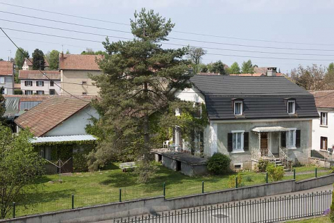 Vue d'ensemble depuis la rue des Combes. © Région Bourgogne-Franche-Comté, Inventaire du patrimoine