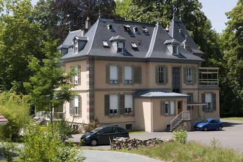Logement patronal Paul Japy. Vue depuis le sud-est. © Région Bourgogne-Franche-Comté, Inventaire du patrimoine Logement patronal Paul Japy. Vue depuis le sud-est. © Région Bourgogne-Franche-Comté, Inventaire du patrimoine