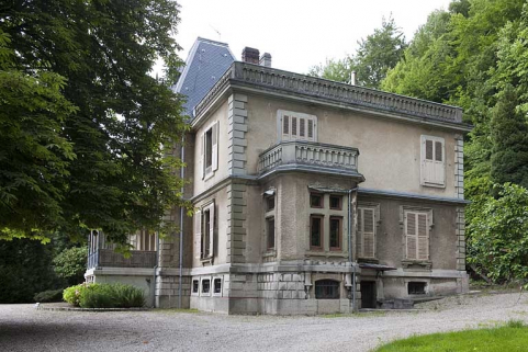 Vue de trois quarts. © Région Bourgogne-Franche-Comté, Inventaire du patrimoine