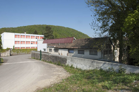 Bâtiment de bureaux et ancien atelier d'émaillage. © Région Bourgogne-Franche-Comté, Inventaire du patrimoine