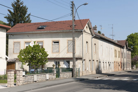 Logements ouvriers. Vue de trois quarts gauche. © Région Bourgogne-Franche-Comté, Inventaire du patrimoine