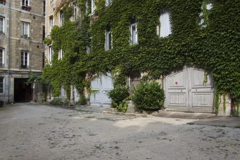 Premier logis secondaire, rez-de-chaussée : détail des remises. © Région Bourgogne-Franche-Comté, Inventaire du Patrimoine