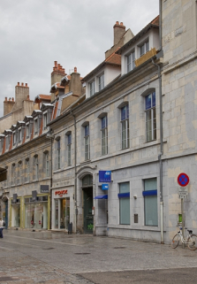 Vue d'ensemble depuis la rue : de trois quarts droit. © Région Bourgogne-Franche-Comté, Inventaire du Patrimoine