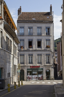 Logis principal : façade antérieure, de face. © Région Bourgogne-Franche-Comté, Inventaire du Patrimoine