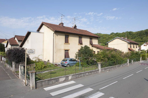 Habitations à 2-3 logements. Vue d'ensemble. © Région Bourgogne-Franche-Comté, Inventaire du patrimoine