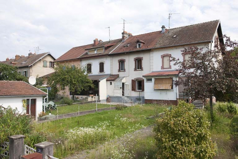 Habitation sud vue de trois quarts. © Région Bourgogne-Franche-Comté, Inventaire du patrimoine