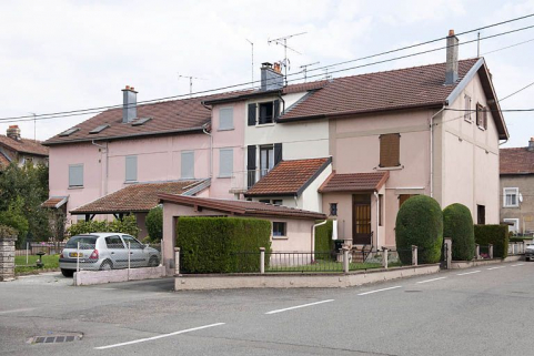 Habitation à 8 logements. Façade ouest. © Région Bourgogne-Franche-Comté, Inventaire du patrimoine