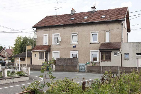 Habitations à 4 logements. © Région Bourgogne-Franche-Comté, Inventaire du patrimoine