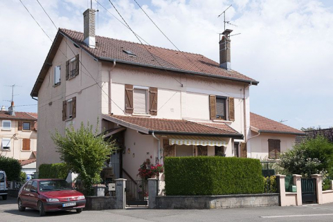Habitation à 4 logements. Façade ouest. © Région Bourgogne-Franche-Comté, Inventaire du patrimoine