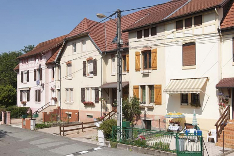 Rue de Somme. Extrémité occidentale de l'immeuble. © Région Bourgogne-Franche-Comté, Inventaire du patrimoine