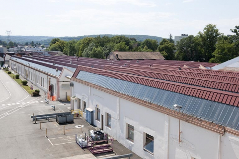 Ateliers de fabrication ouest. Vue plongeante de trois quarts. © Région Bourgogne-Franche-Comté, Inventaire du patrimoine Ateliers de fabrication ouest. Vue plongeante de trois quarts. © Région Bourgogne-Franche-Comté, Inventaire du patrimoine