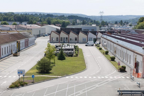 Vue rapprochée depuis le nord-ouest. © Région Bourgogne-Franche-Comté, Inventaire du patrimoine Vue rapprochée depuis le nord-ouest. © Région Bourgogne-Franche-Comté, Inventaire du patrimoine