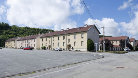 Vue d'ensemble depuis le nord-est. © Région Bourgogne-Franche-Comté, Inventaire du patrimoine