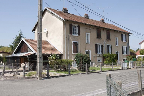 Habitation vue de trois quarts gauche. © Région Bourgogne-Franche-Comté, Inventaire du patrimoine