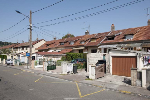 Vue d'ensemble depuis le sud-est. © Région Bourgogne-Franche-Comté, Inventaire du patrimoine