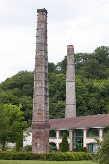 Les cheminées vues depuis le sud. © Région Bourgogne-Franche-Comté, Inventaire du patrimoine Les cheminées vues depuis le sud. © Région Bourgogne-Franche-Comté, Inventaire du patrimoine