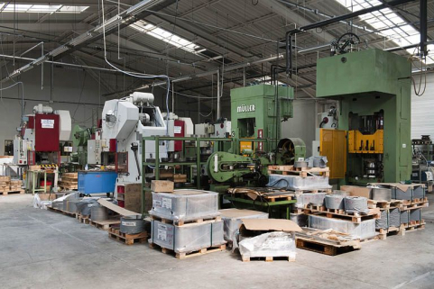 Atelier d'emboutissage. Les presses. © Région Bourgogne-Franche-Comté, Inventaire du patrimoine