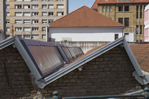 Atelier de fabrication boulevard Diderot : détail des sheds. © Région Bourgogne-Franche-Comté, Inventaire du patrimoine