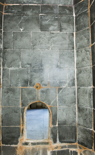 L'ouverture d'une cuve depuis l'intérieur. © Région Bourgogne-Franche-Comté, Inventaire du patrimoine