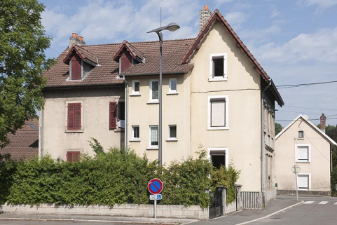 Vue de trois quarts arrière. © Région Bourgogne-Franche-Comté, Inventaire du patrimoine