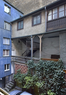 Aile de l'escalier à cage ouverte, de trois quarts droit. © Région Bourgogne-Franche-Comté, Inventaire du Patrimoine
