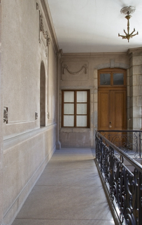 Aile de l'escalier : détail du premier palier. © Région Bourgogne-Franche-Comté, Inventaire du Patrimoine