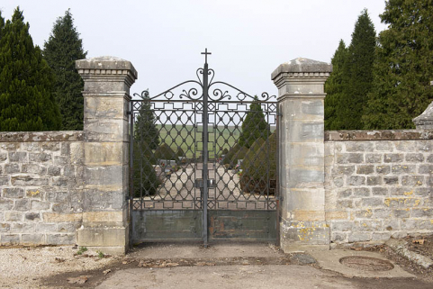 Vue du portail. © Région Bourgogne-Franche-Comté, Inventaire du patrimoine
