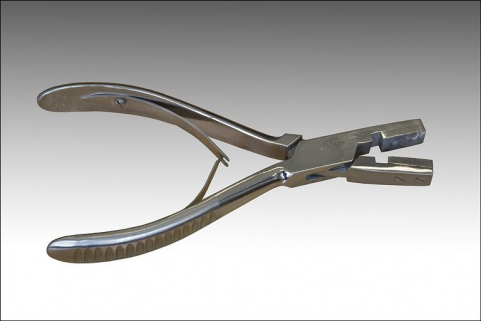 Pince récente. © Région Bourgogne-Franche-Comté, Inventaire du patrimoine