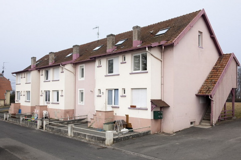 Immeubles d'habitation est. © Région Bourgogne-Franche-Comté, Inventaire du patrimoine Immeubles d'habitation est. © Région Bourgogne-Franche-Comté, Inventaire du patrimoine
