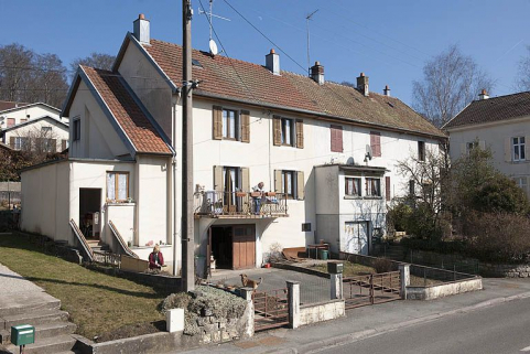 Habitation à 4 logements. © Région Bourgogne-Franche-Comté, Inventaire du patrimoine