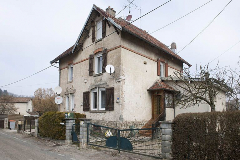 Maison à deux logements (de cadre ?). © Région Bourgogne-Franche-Comté, Inventaire du patrimoine