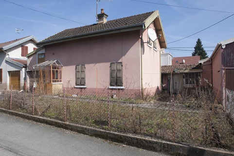 Maison individuelle rue des Lilas. © Région Bourgogne-Franche-Comté, Inventaire du patrimoine