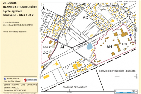 Plan-masse et de situation. Extrait du plan cadastral numérisé, sections AH et ZC, échelle 1:5000. © Région Bourgogne-Franche-Comté, Inventaire du patrimoine