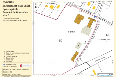  site 2 : plan-masse de la ferme d'application. Extrait du plan cadastral numérisé, 2011, section ZC, échelle 1:1500. © Région Bourgogne-Franche-Comté, Inventaire du patrimoine