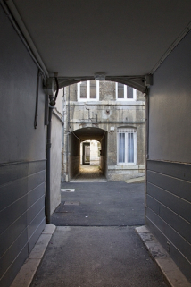 Vue des passages cochers en enfilade. © Région Bourgogne-Franche-Comté, Inventaire du Patrimoine