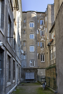 Vue de la deuxième cour. © Région Bourgogne-Franche-Comté, Inventaire du Patrimoine