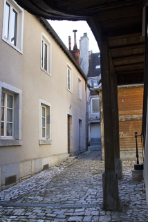 Détail de l 'aile droite depuis la deuxième cour. © Région Bourgogne-Franche-Comté, Inventaire du Patrimoine