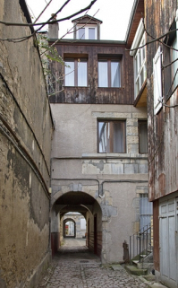 Vue d'ensemble de la façade postérieure du premier logis secondaire donnant sur la deuxième cour. © Région Bourgogne-Franche-Comté, Inventaire du Patrimoine