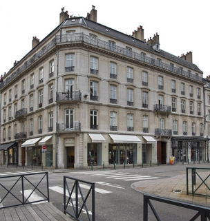 Vue d'ensemble depuis le carrefour des deux rues. © Région Bourgogne-Franche-Comté, Inventaire du Patrimoine