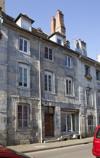 Vue d'ensemble depuis la rue, de trois quarts gauche. © Région Bourgogne-Franche-Comté, Inventaire du Patrimoine