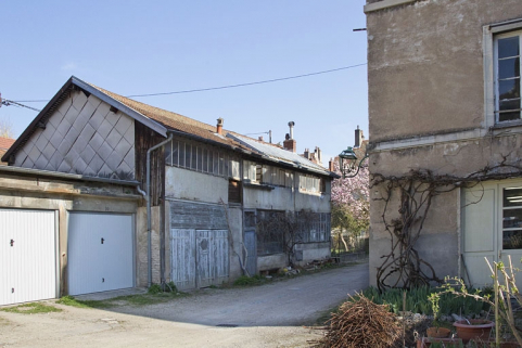 Vue d'ensemble de l'atelier, de trois quarts gauche. © Région Bourgogne-Franche-Comté, Inventaire du Patrimoine
