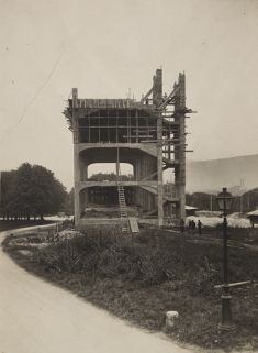 [L'école en construction, septembre 1927]. © Région Bourgogne-Franche-Comté, Inventaire du patrimoine