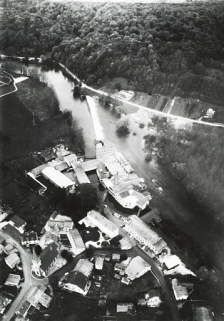 Vue aérienne depuis le sud-ouest. © Région Bourgogne-Franche-Comté, Inventaire du patrimoine
