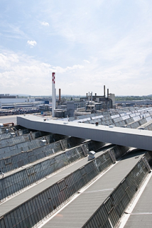 Vue d'ensemble depuis l'est : atelier de ferrage et centrale thermique. © Région Bourgogne-Franche-Comté, Inventaire du patrimoine Vue d'ensemble depuis l'est : atelier de ferrage et centrale thermique. © Région Bourgogne-Franche-Comté, Inventaire du patrimoine