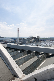 Vue d'ensemble depuis l'est : atelier de ferrage (au premier plan) et centrale thermique (au second plan). © Région Bourgogne-Franche-Comté, Inventaire du patrimoine Vue d'ensemble depuis l'est : atelier de ferrage (au premier plan) et centrale thermique (au second plan). © Région Bourgogne-Franche-Comté, Inventaire du patrimoine