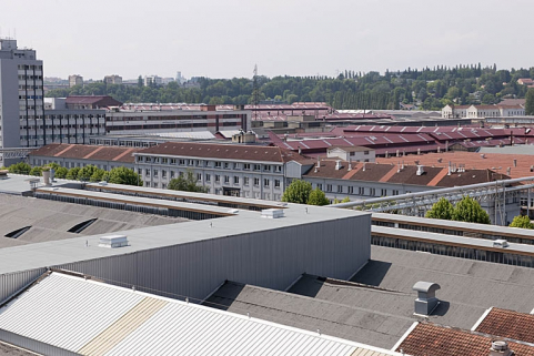 Vue d'ensemble de la partie nord-ouest . Bâtiment des "Grands bureaux" au second plan. © Région Bourgogne-Franche-Comté, Inventaire du patrimoine Vue d'ensemble de la partie nord-ouest . Bâtiment des "Grands bureaux" au second plan. © Région Bourgogne-Franche-Comté, Inventaire du patrimoine